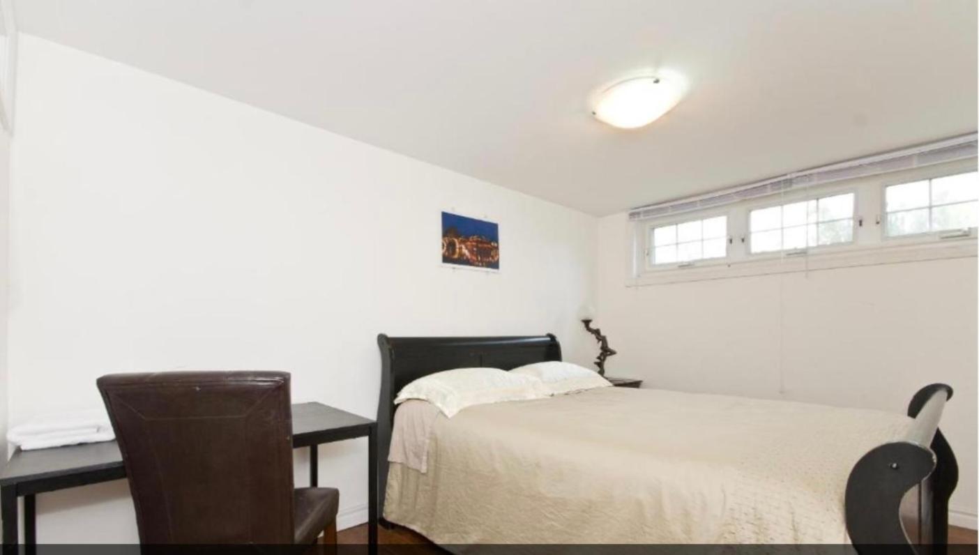 Private House Bed and Breakfast Markham Esterno foto